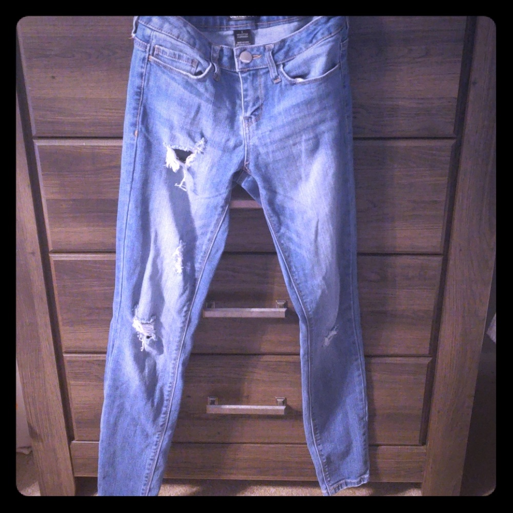 Destroyed Jean Generra size 3